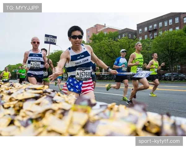 张本智和家的冰箱里塞满了能量胶，连饮料都按训练时间表排好队
