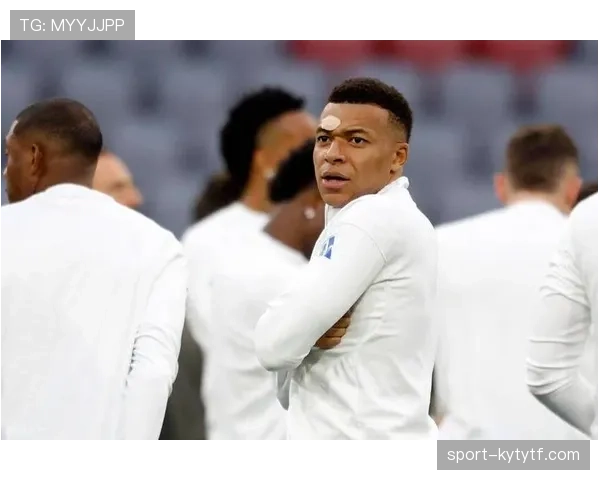 姆巴佩又换新车了？这月第几辆了